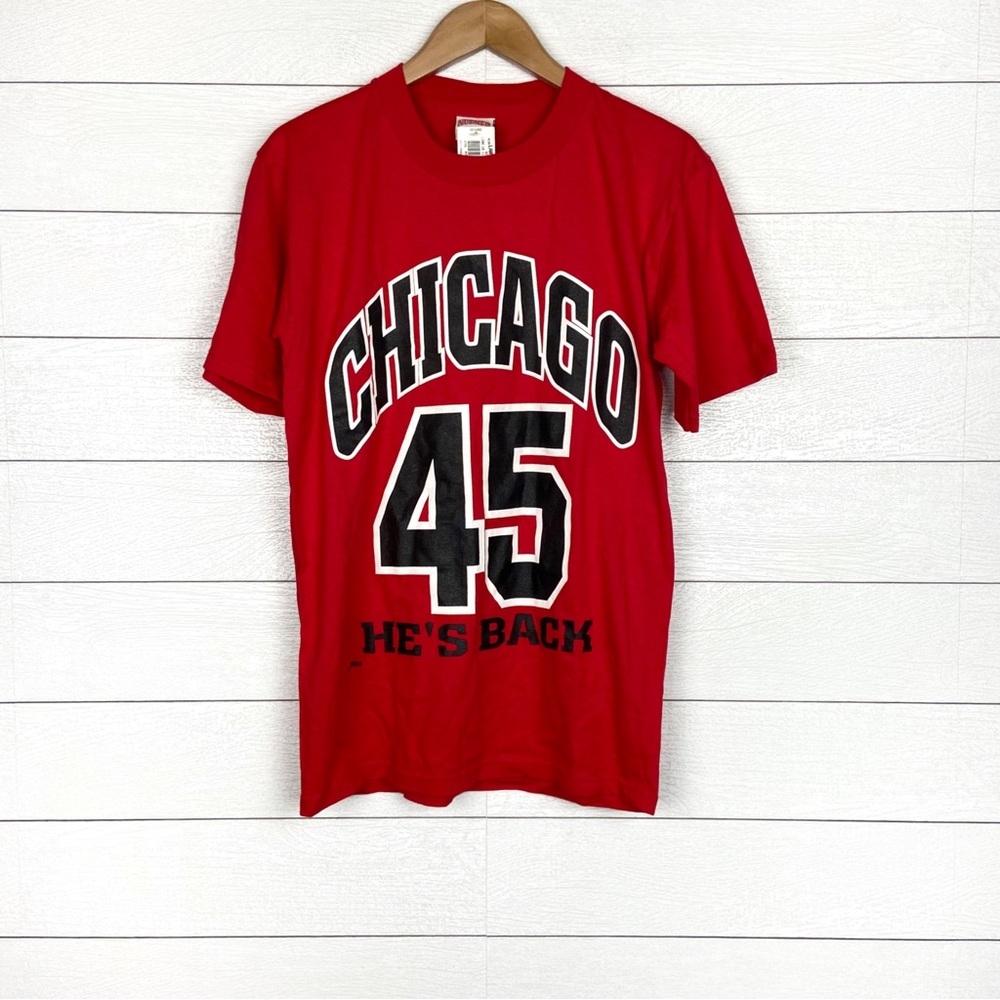 NWT Vintage Chicago Bulls 45 Michael Jordan T-shirt Red Rare Large